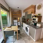 La Beau'm Les Pins Centre 200m De La Terrasse Et Jardin Жуан-ле-Пен